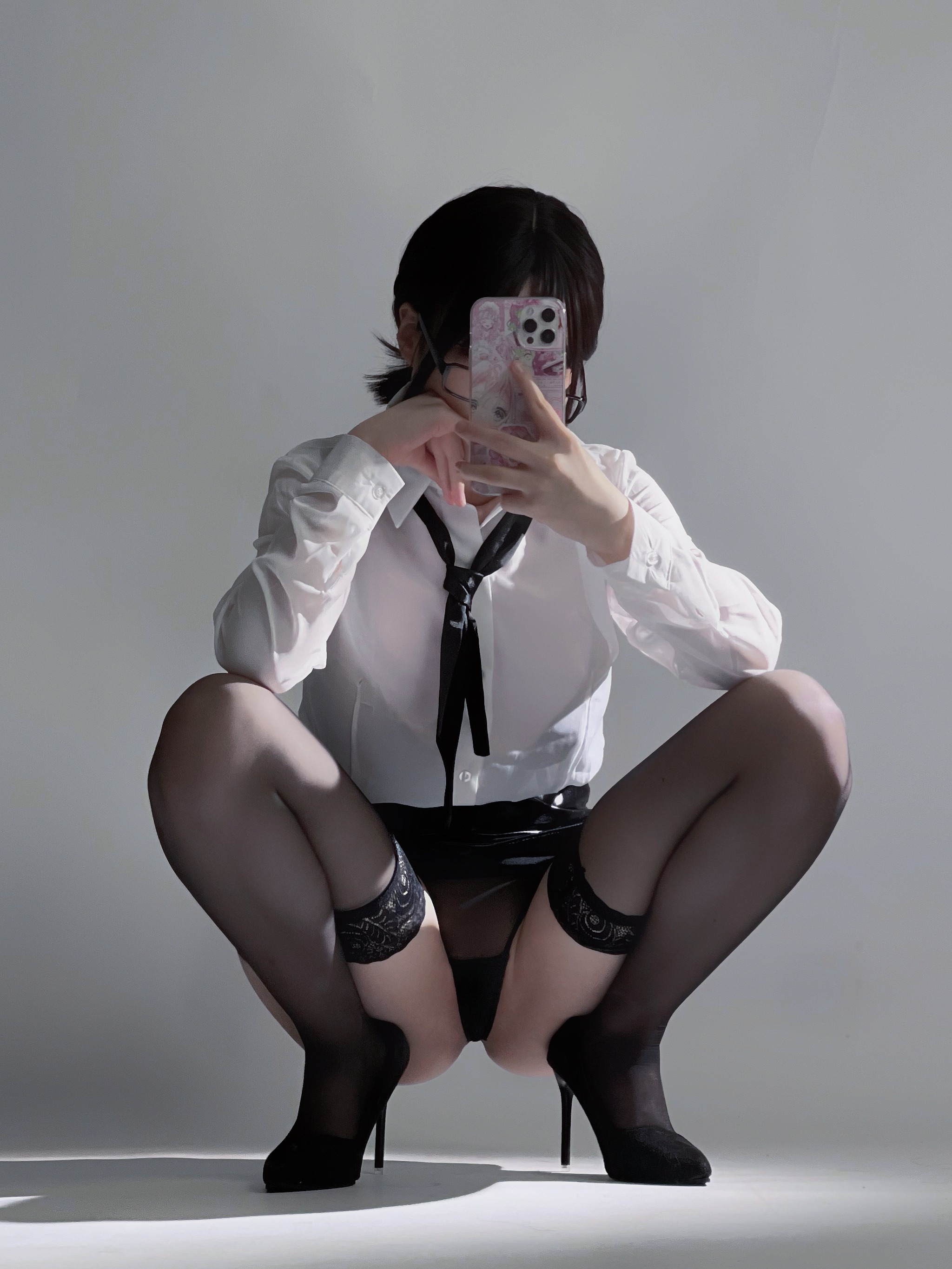 图片[1]-幼愛Youmeko – NO.012  黑丝眼镜[28P]-XikXak